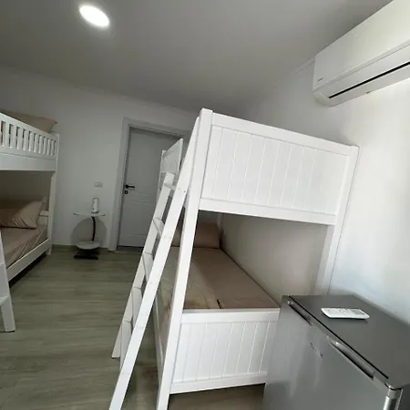 Hostel Aral Berat