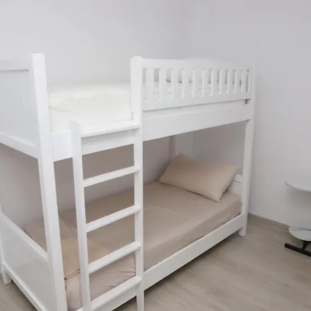 Aral Hostal Berat
