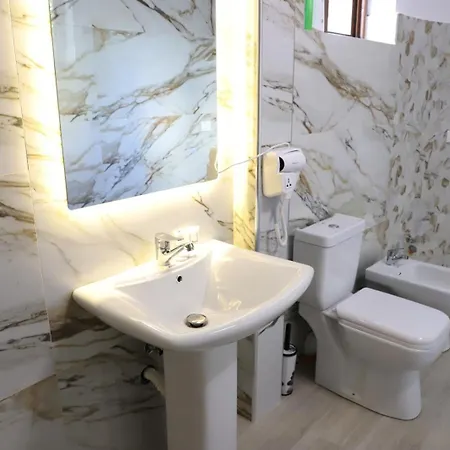 Hostal Aral